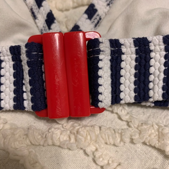 Bikini/swim suit top and bottom - Picture 3 of 8